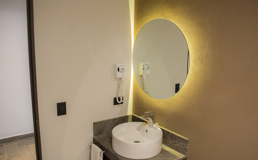 Habitación King Size en Puebla - Hoteles Isabel